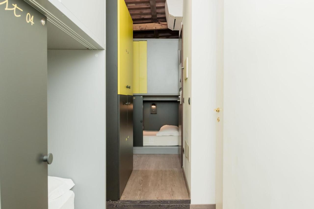 Free Hostal