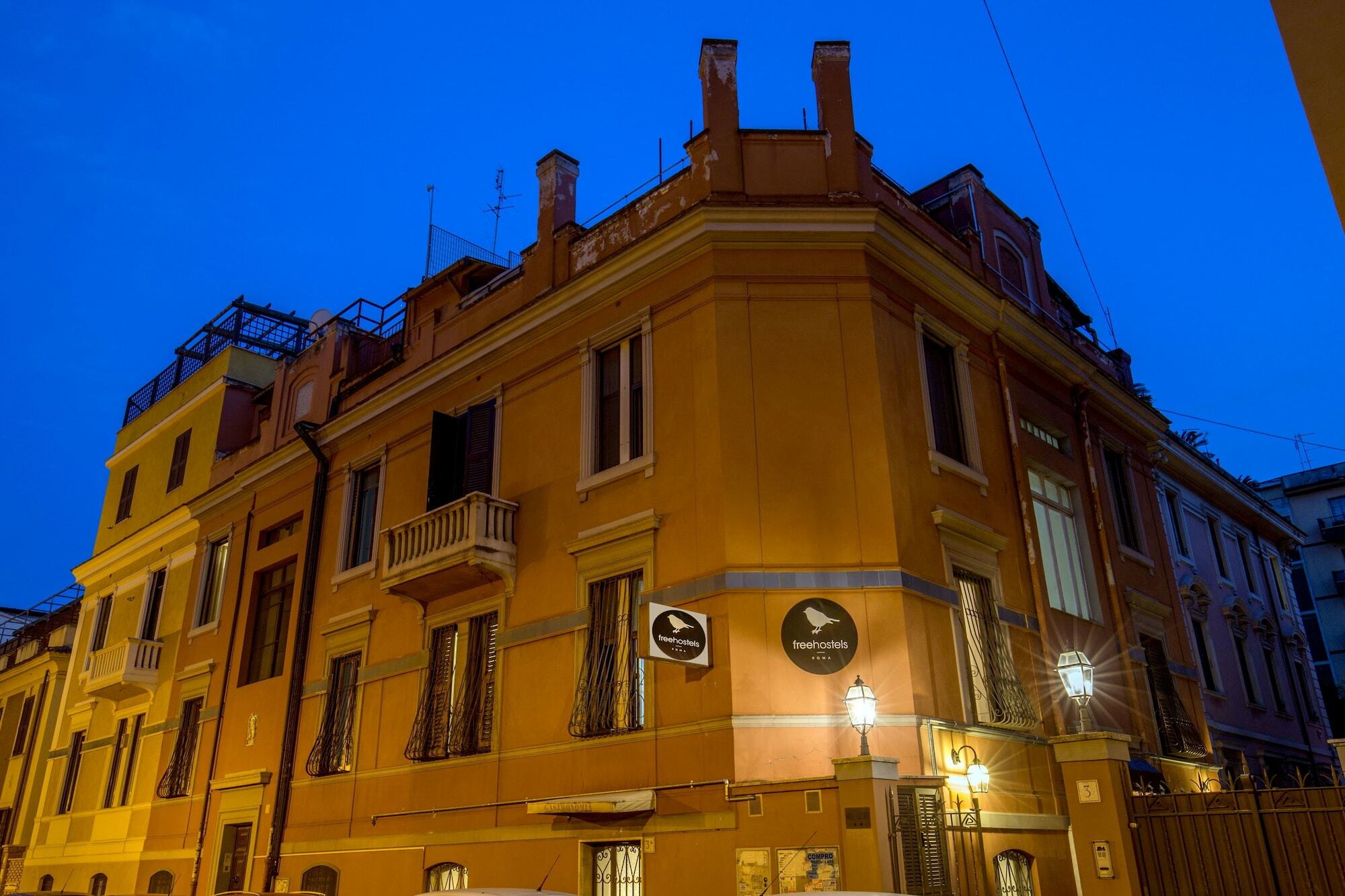 Free Hostal